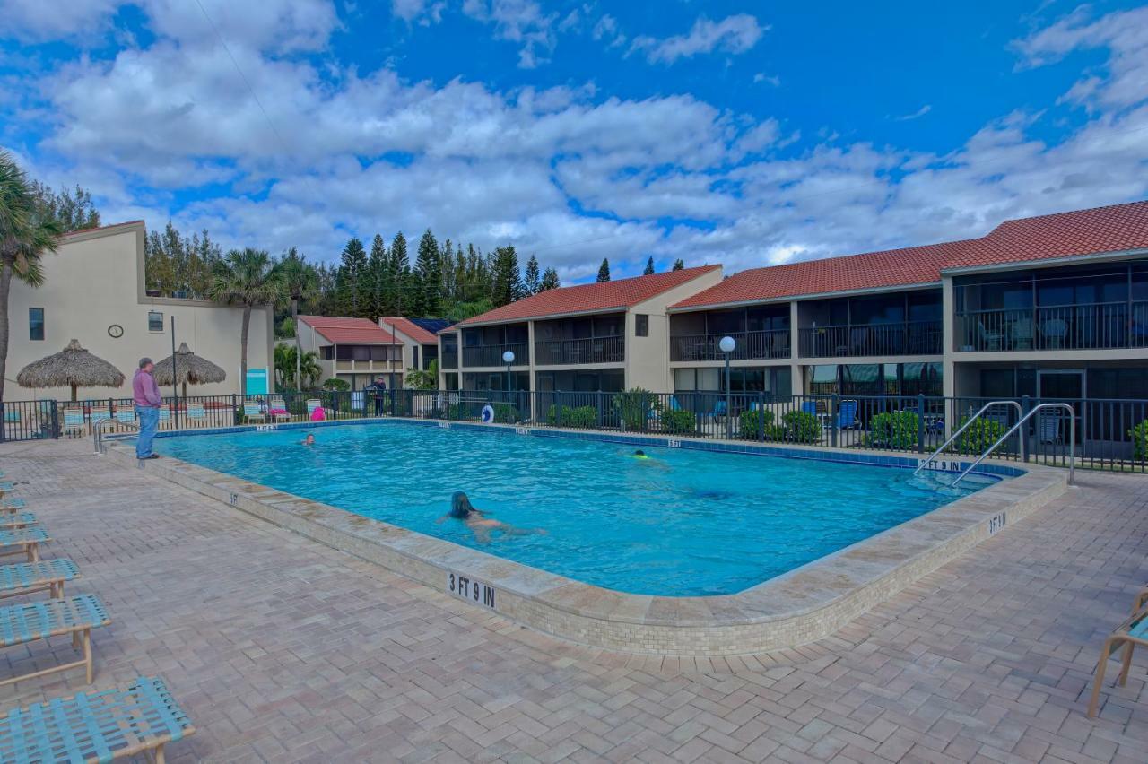 Casa Del Mar Longboat Key Aparthotel Bagian luar foto